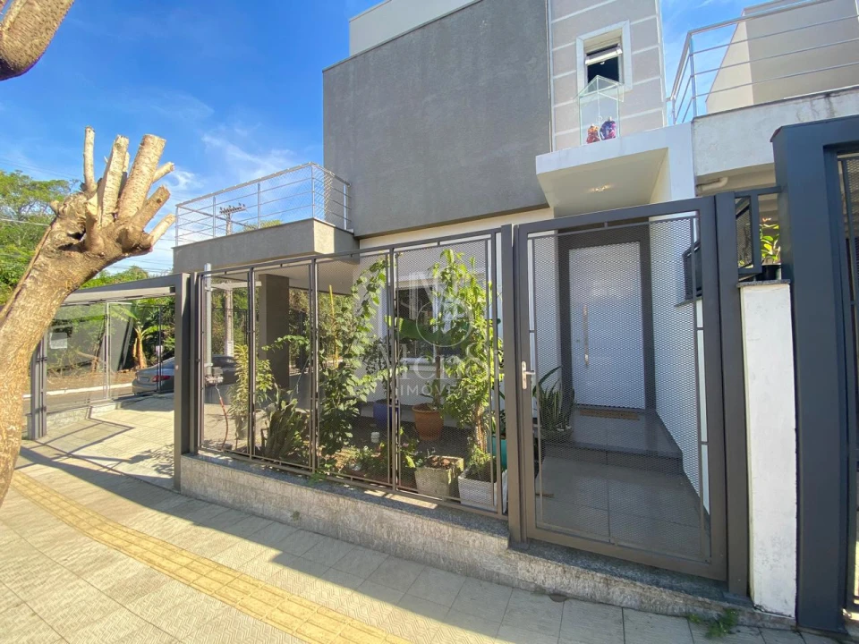 Casa 3 Dormitórios- Gravataí
