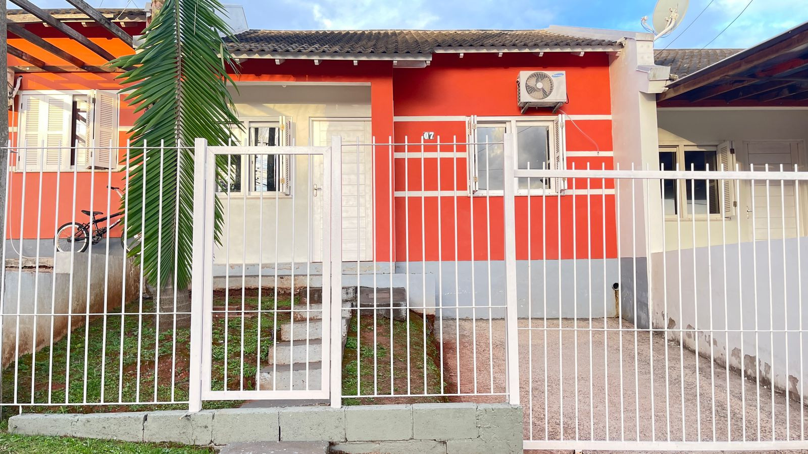 Casa 2 dormitórios Condomínio  Pioneiro - Gravataí