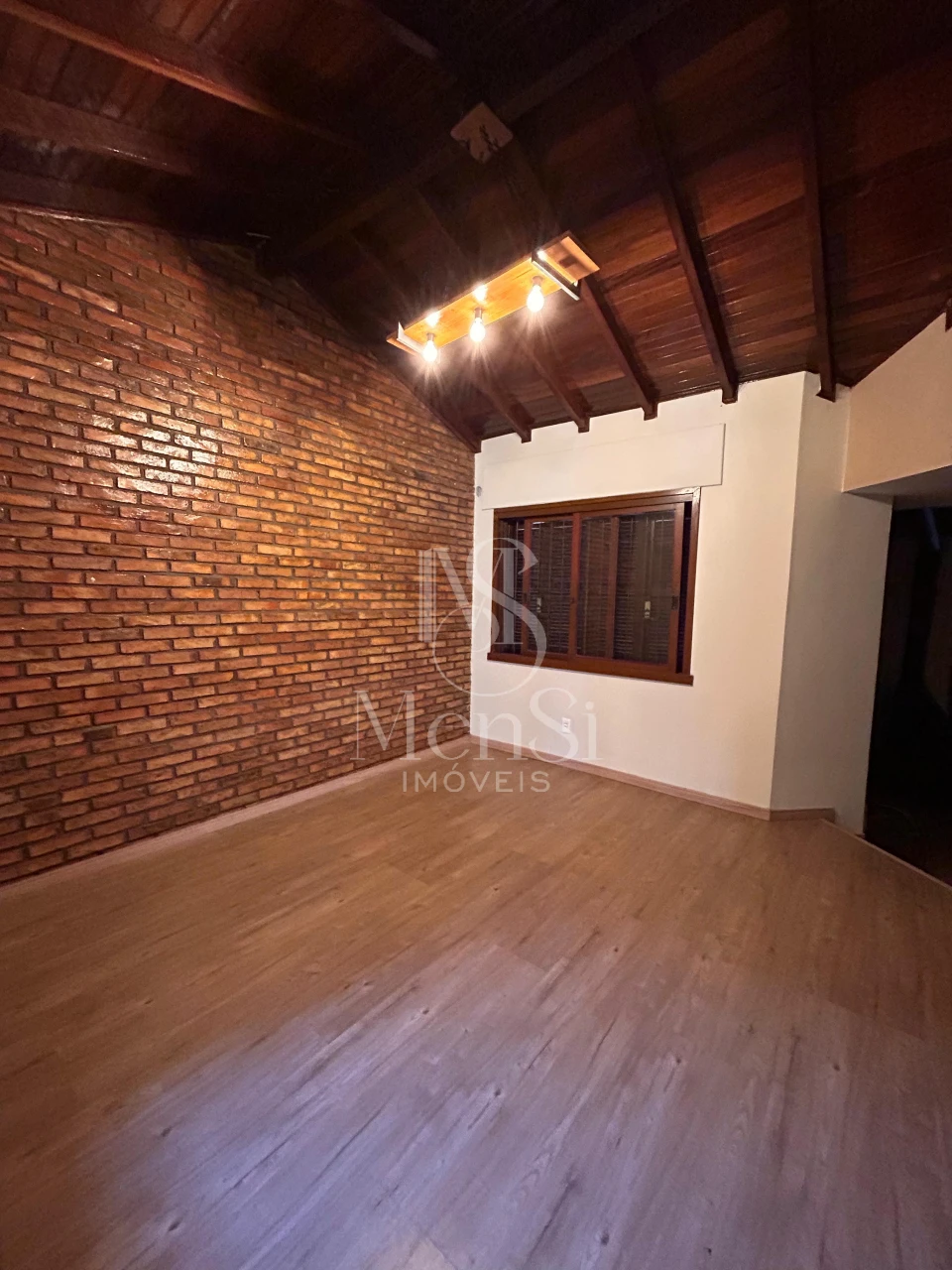 Casa 3 dormitórios - Gravatai