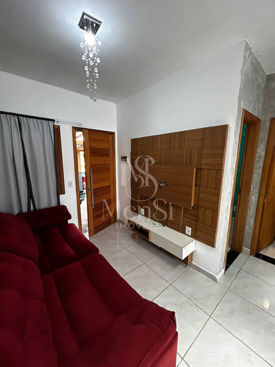 CASA SEMI MOBILIADA PARA LOCAÇÃO