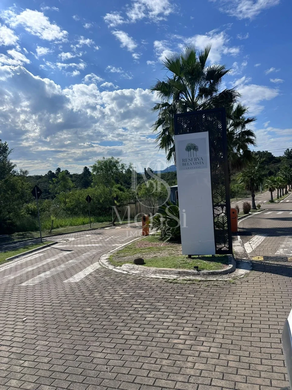 Sobrado 3 dormitórios - Gravataí