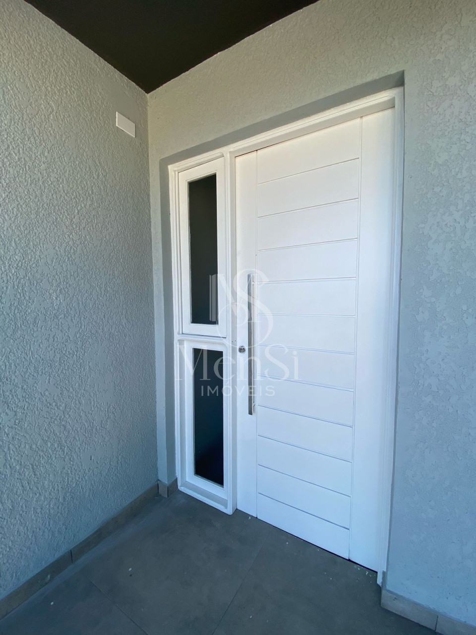 APARTAMENTO 2 DORMITÓRIOS - CENTRO
