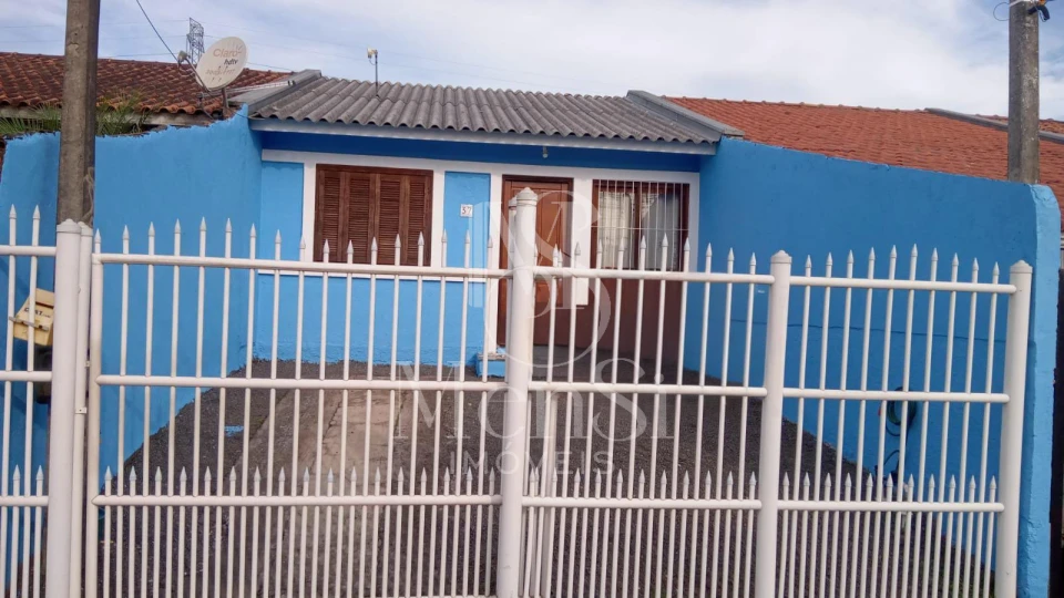 Casa 2 dormitórios - Cachoeirinha