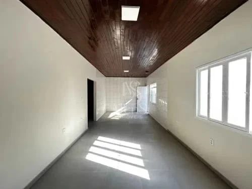 Casa 4 dormitórios - Canoas