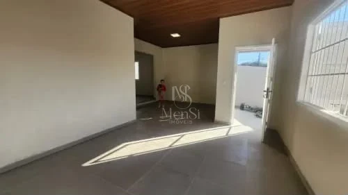 Casa 4 dormitórios - Canoas