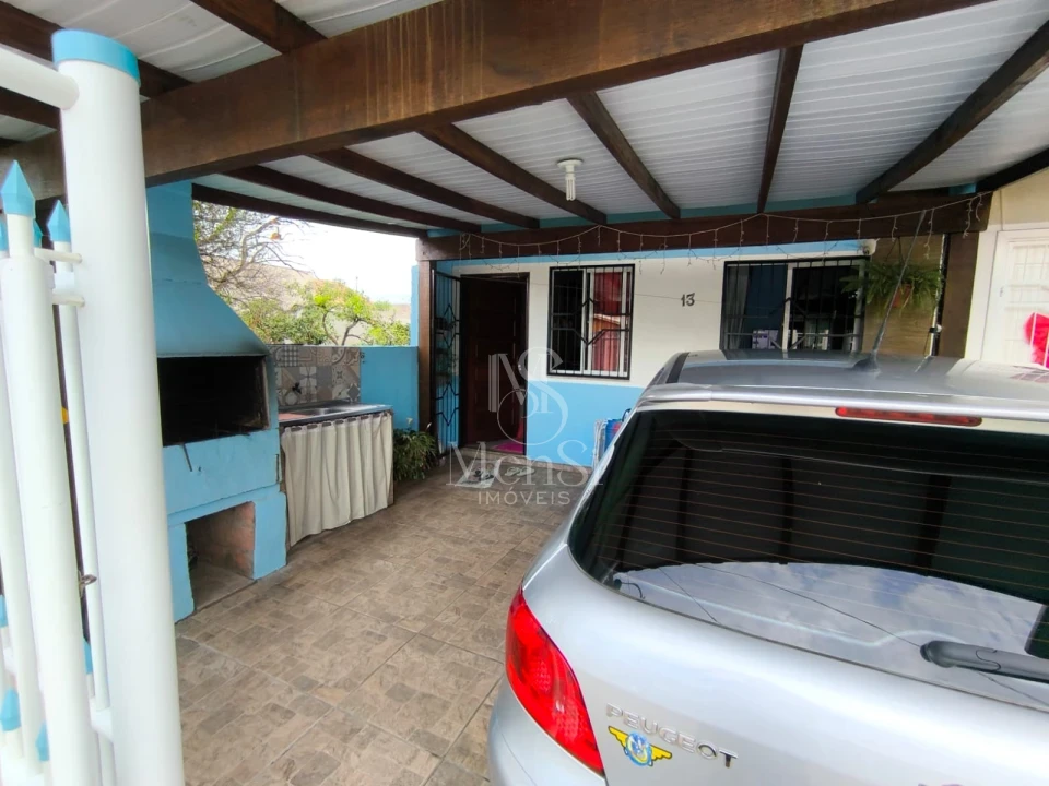 Casa 2 dormitórios - Cachoeirinha
