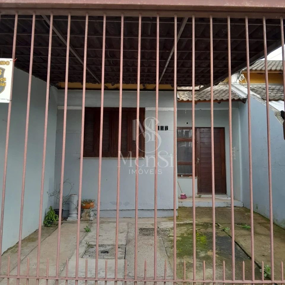 Casa 2 dormitórios - Cachoeirinha