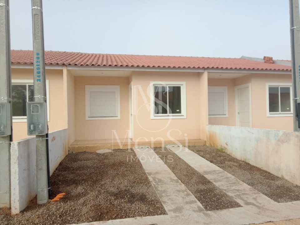 Casa a venda com 2 dormitórios