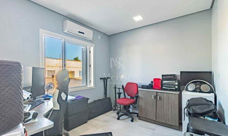 Sobrado 3 dormitórios - Cachoeirinha