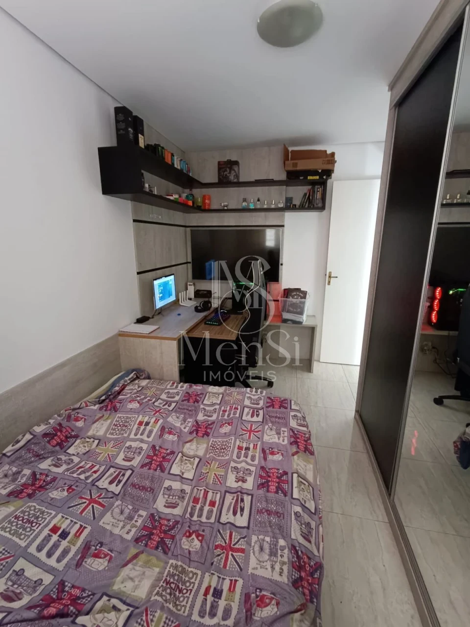 Casa 3 dormitórios - Cachoeirinha