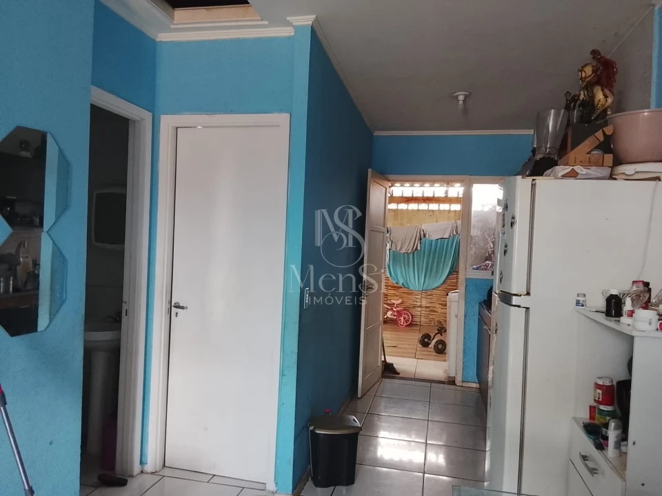 Casa 2 dormitórios - Cachoeirinha