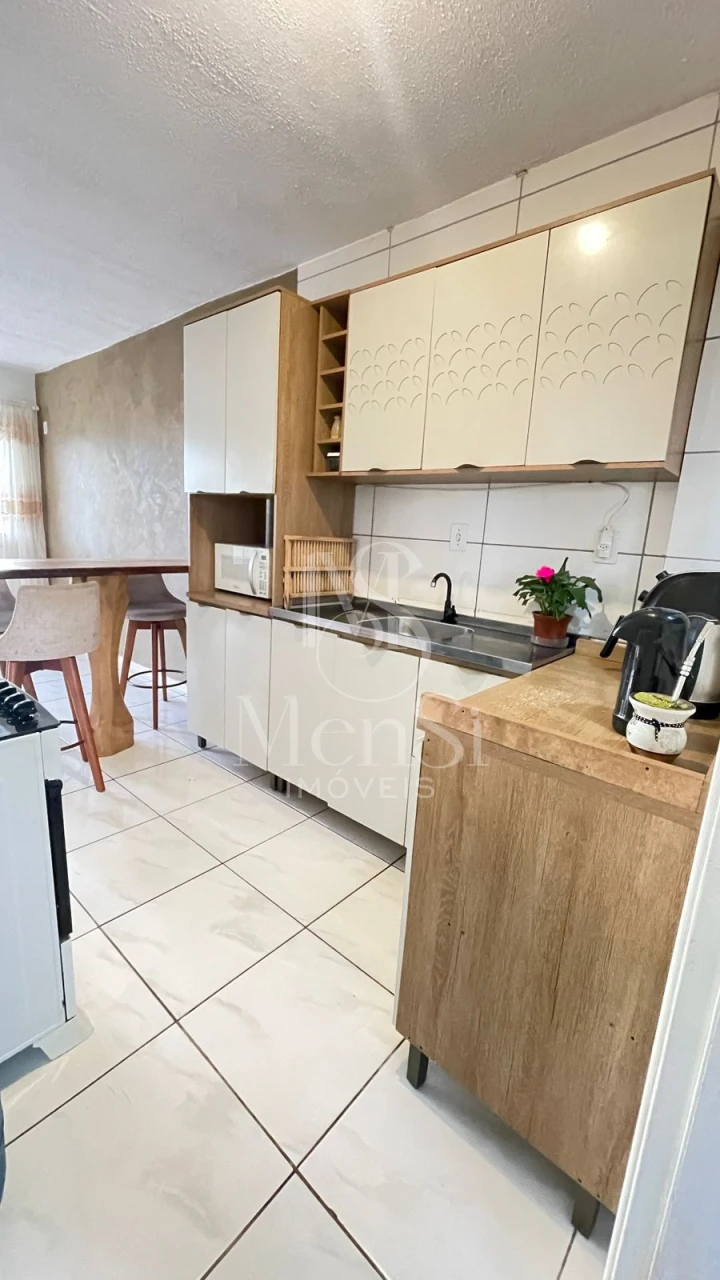 Casa 2 dormitórios Condomínio  Pioneiro - Gravataí