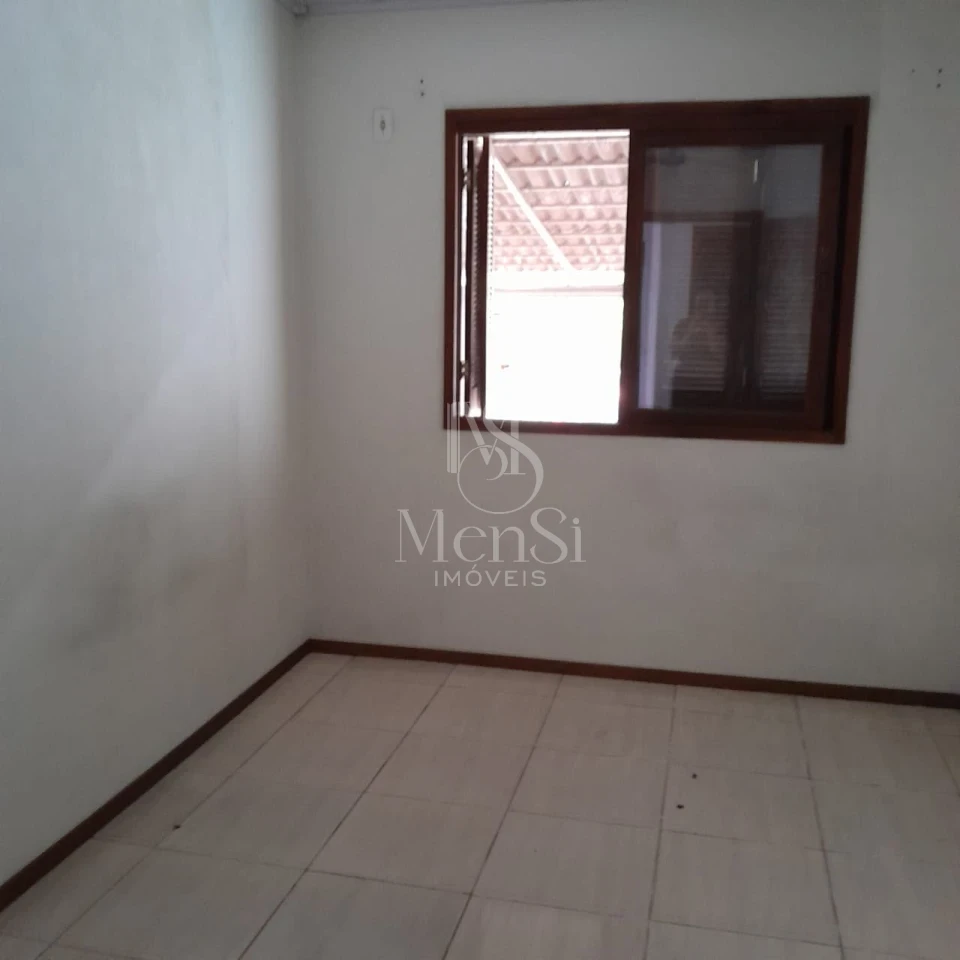 Casa 2 dormitórios - Cachoeirinha