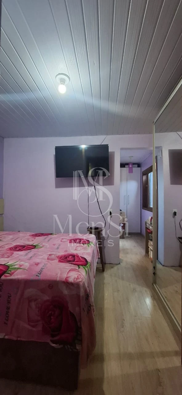 Casa 2 dormitórios - Cachoeirinha