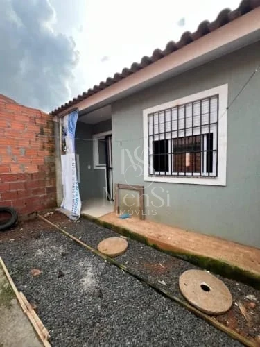 Casa 2 dormitórios - Cachoeirinha