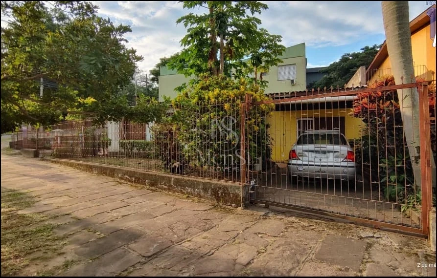 Casa 3 dormitórios - Porto Alegre