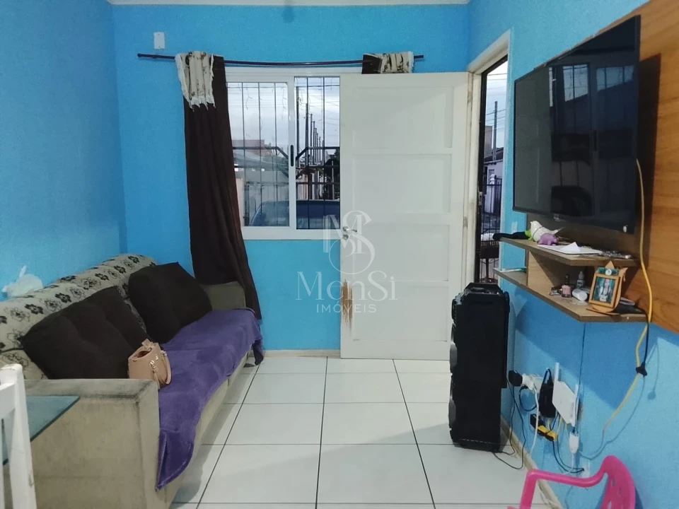 Casa 2 dormitórios - Cachoeirinha