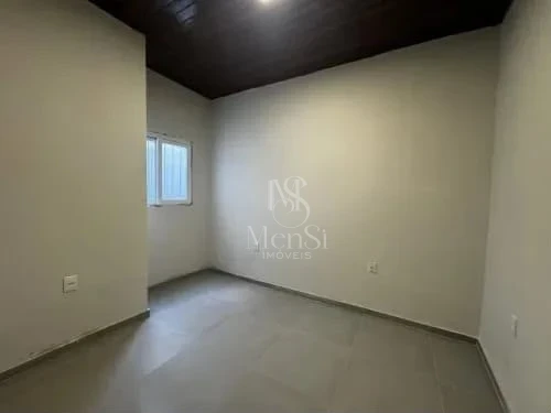 Casa 4 dormitórios - Canoas