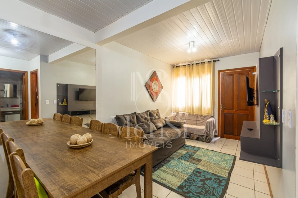 Casa 2 dormitórios - Cachoeirinha