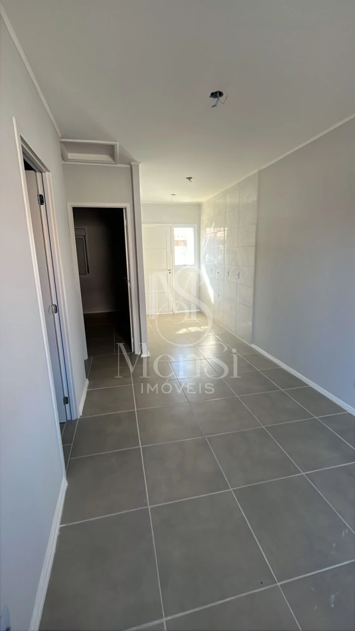 Casa 2 dormitórios - Cachoeirinha