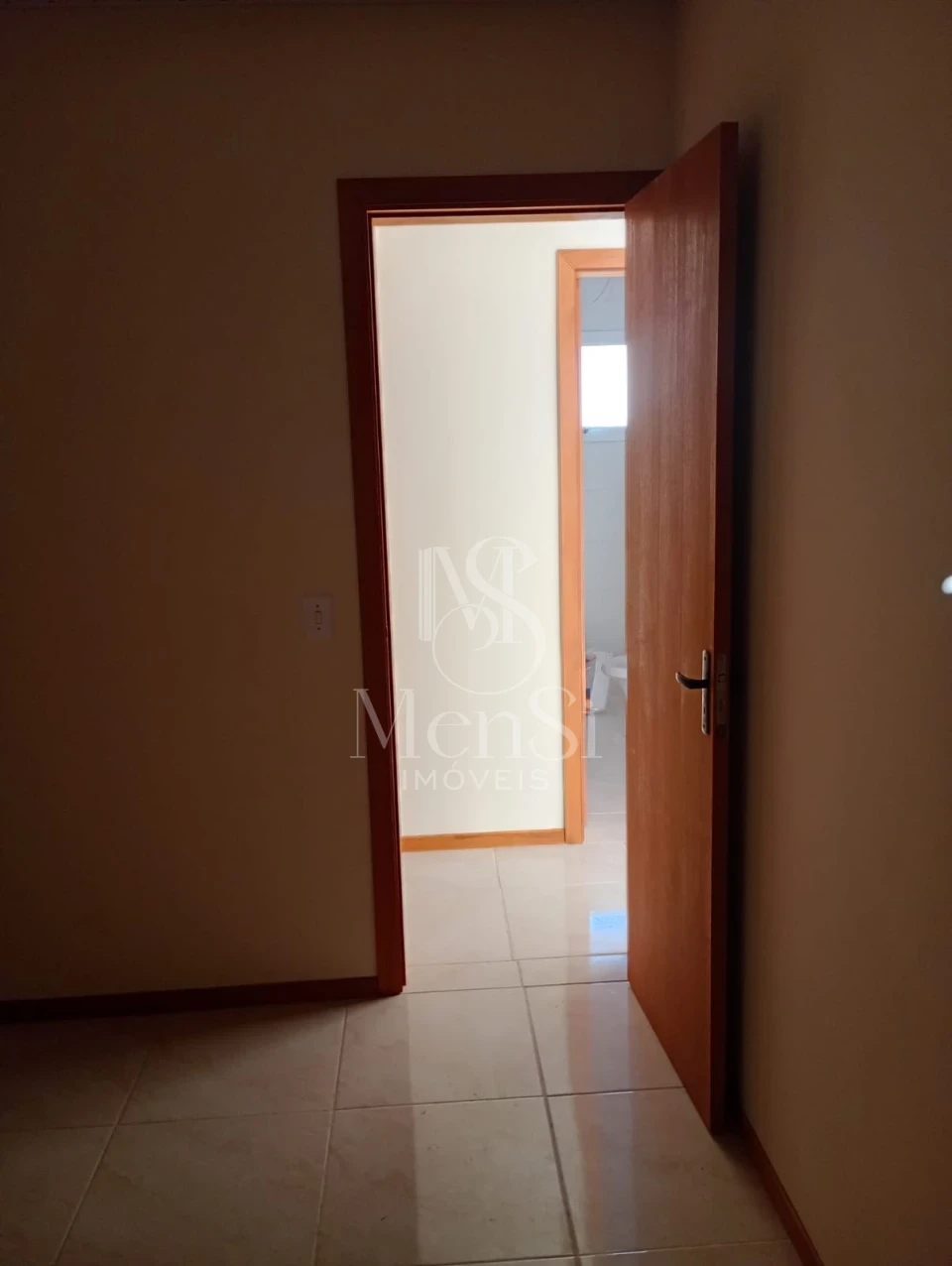 Casa 2 dormitórios - Cachoeirinha