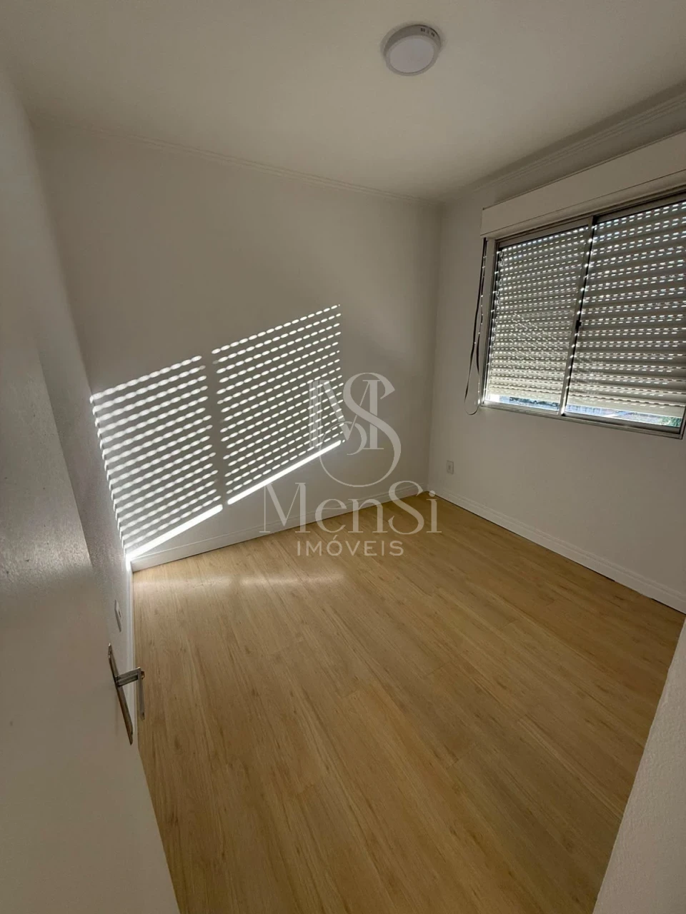 Apartamento 2 dormitórios - Porto Alegre