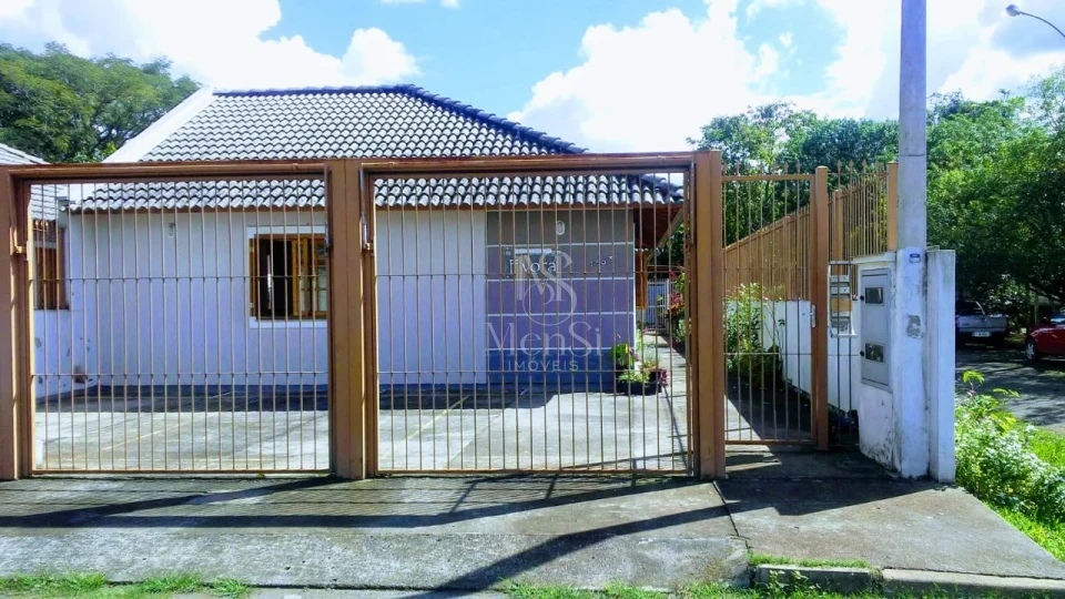 Casa 2 dormitórios - Cachoeirinha