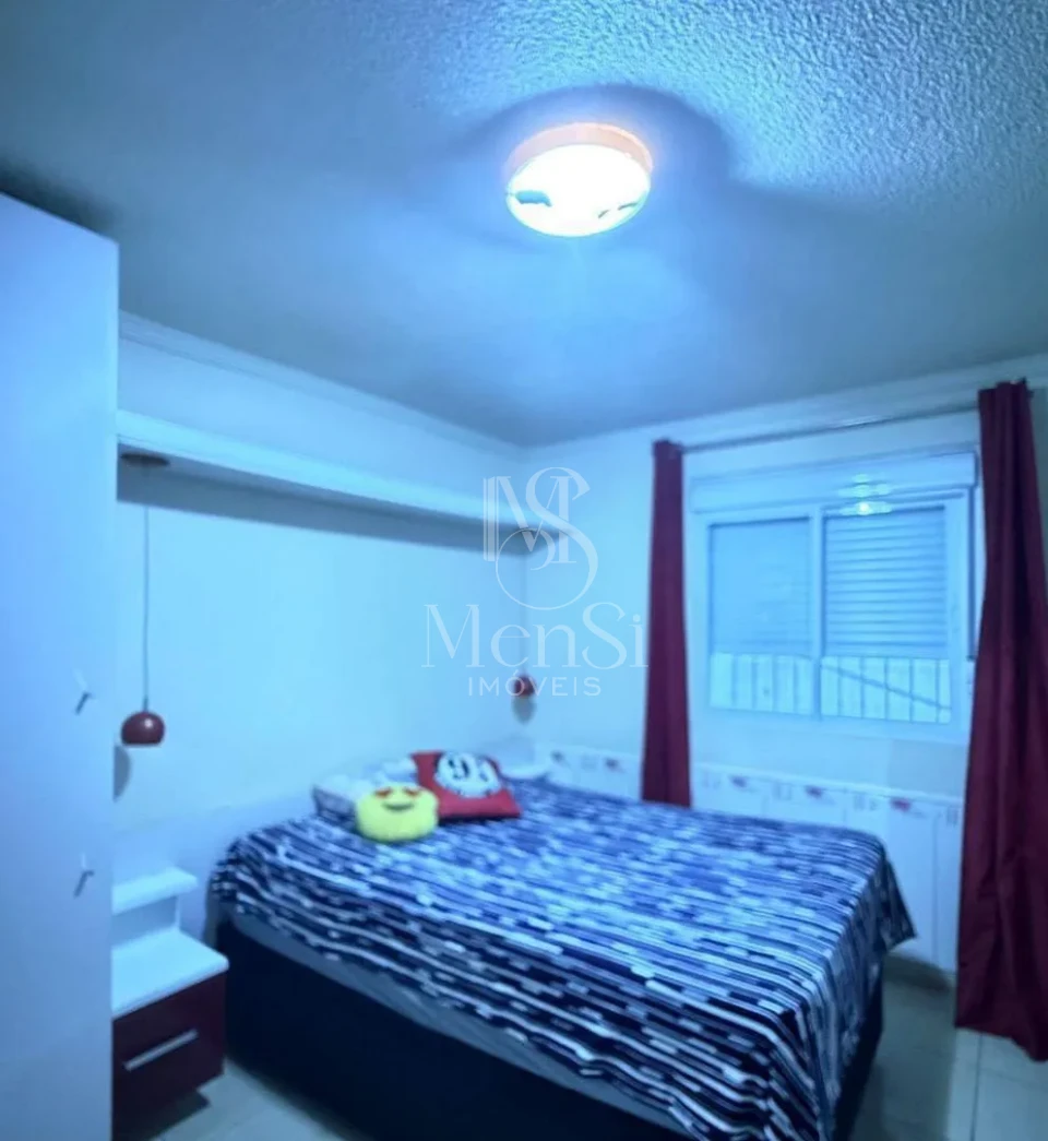 Casa 4 dormitórios - Cachoeirinha