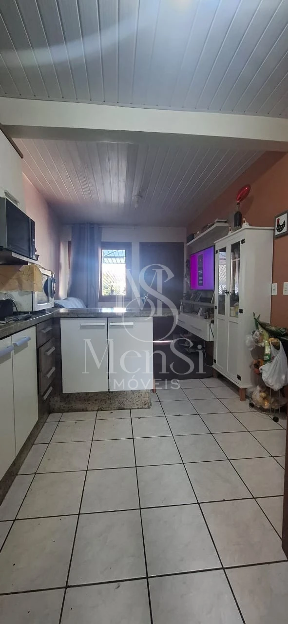 Casa 2 dormitórios - Cachoeirinha