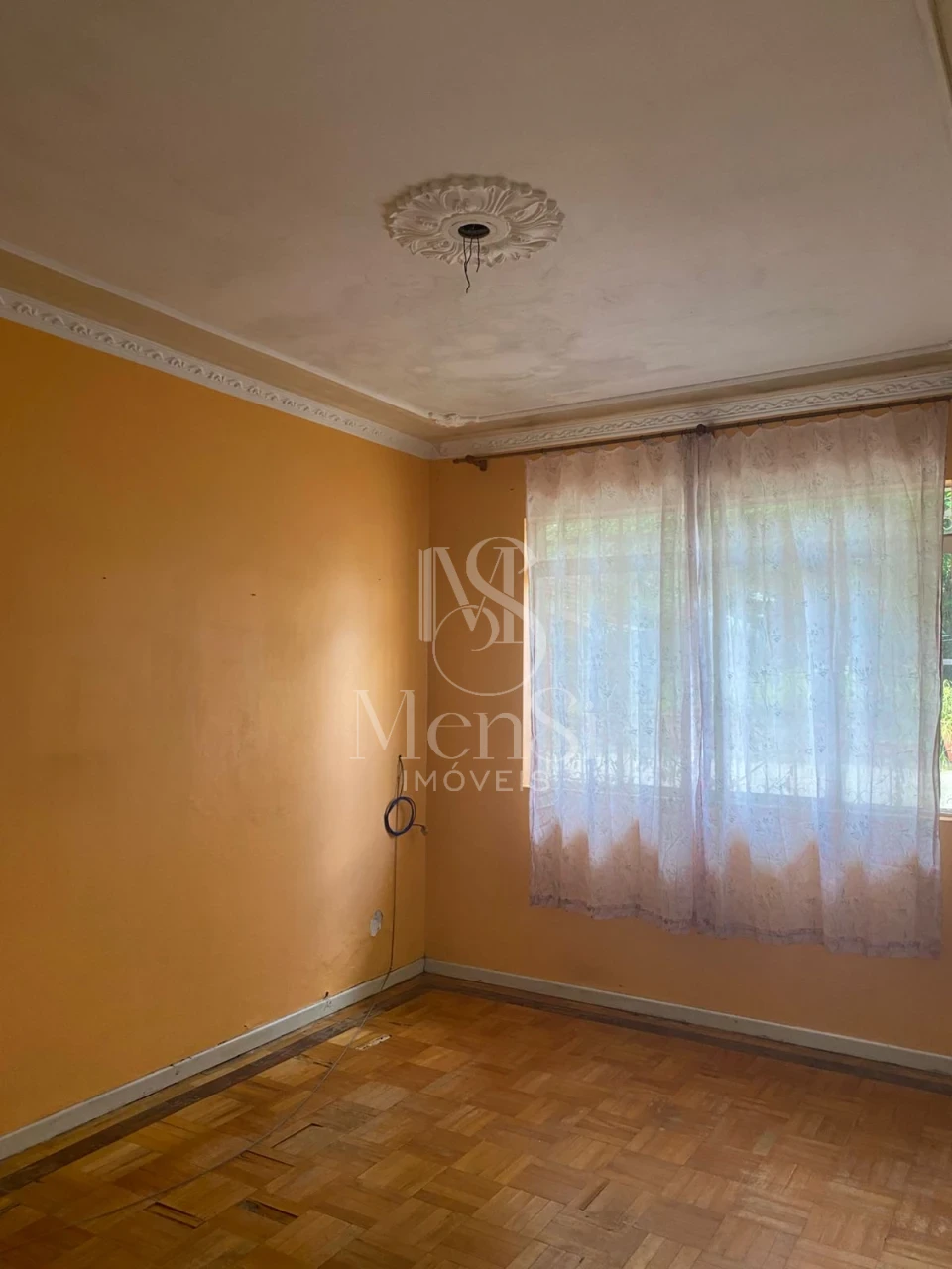 Casa 4 dormitórios - Porto Alegre