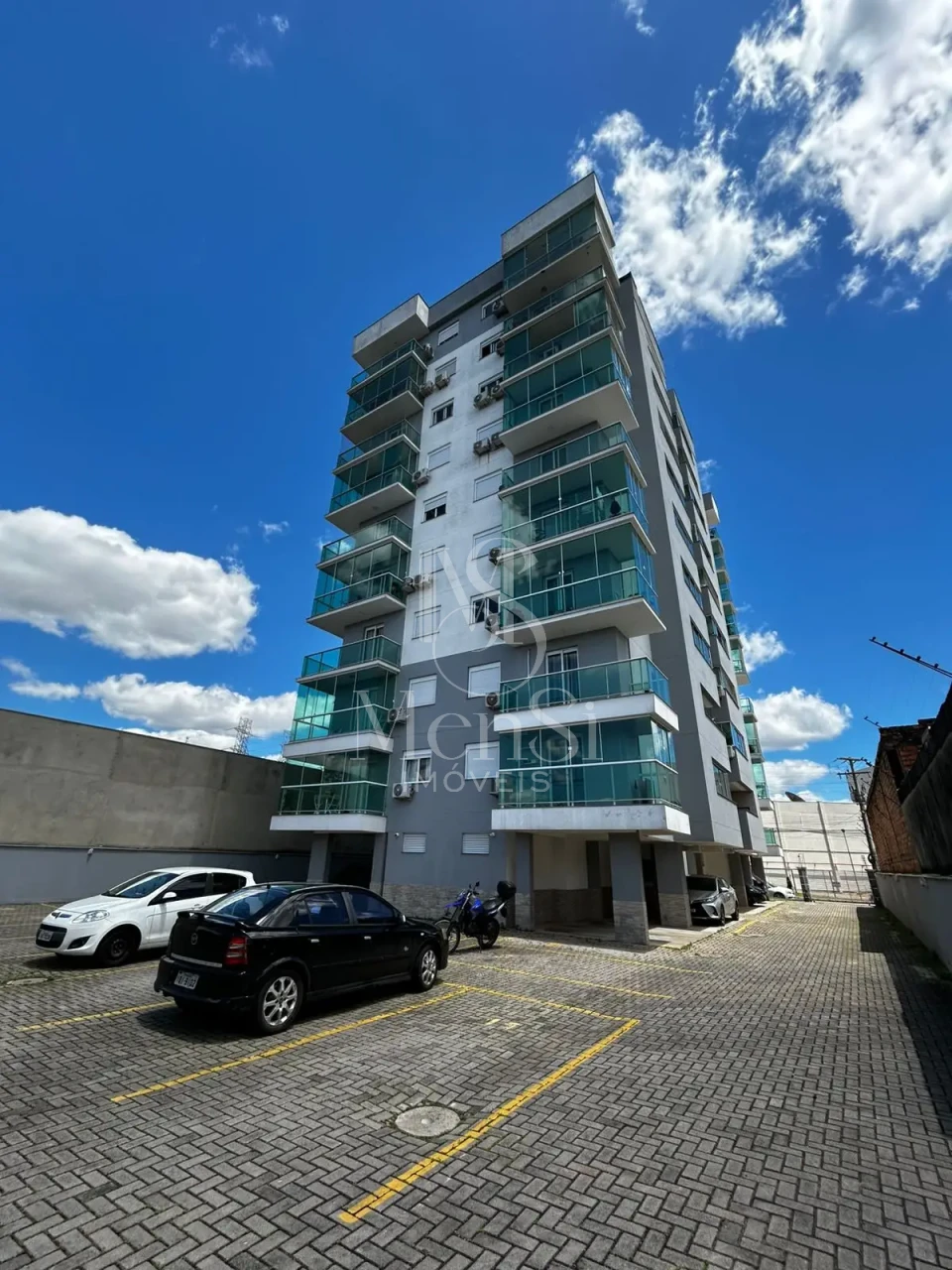 APARTAMENTO 3 DORMITORIOS BOM PRINCIPIO
