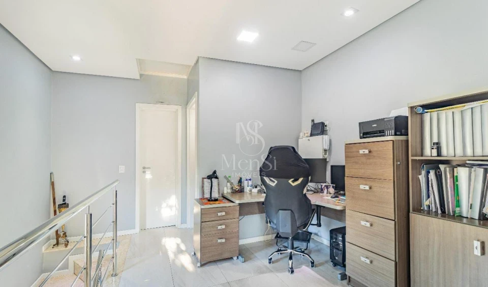 Sobrado 3 dormitórios - Cachoeirinha