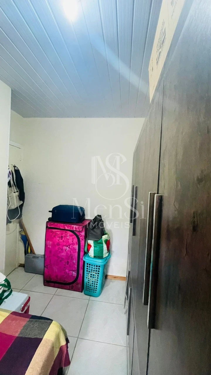 Casa 2 dormitórios - Cachoeirinha