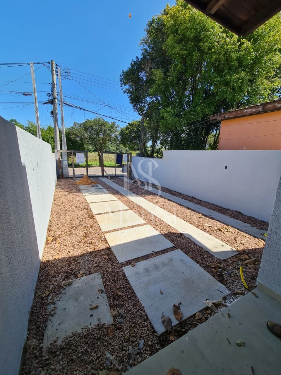 Casa 3 dormitórios sendo uma suite - Gravatai