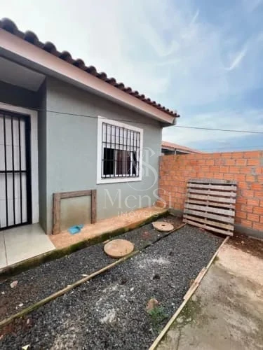Casa 2 dormitórios - Cachoeirinha