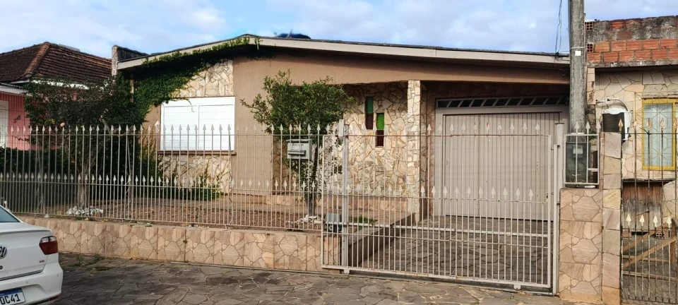 Casa 3 dormitórios- Cachoeirinha