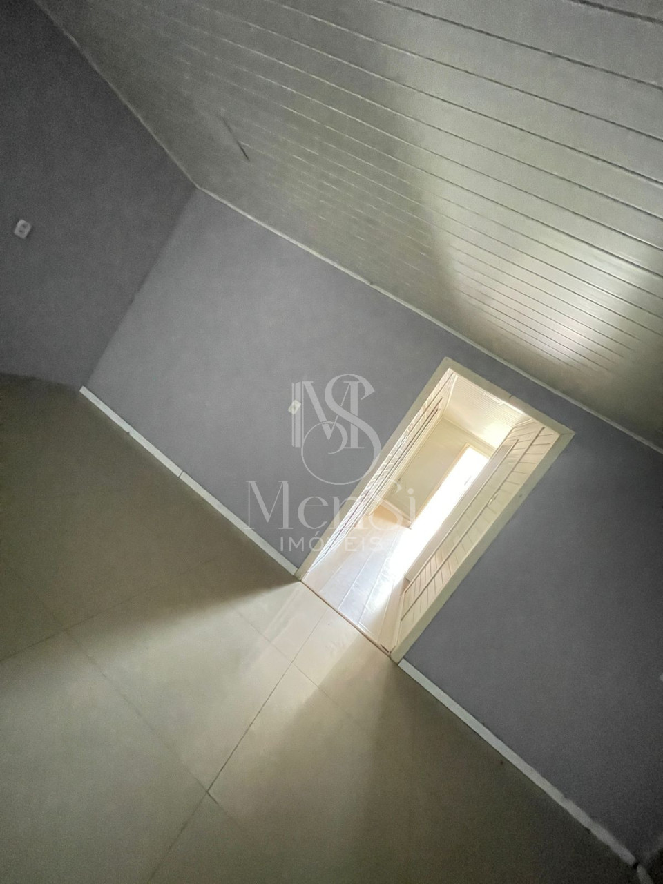 CASA MISTA PARA LOCAÇÃO SAO VICENTE