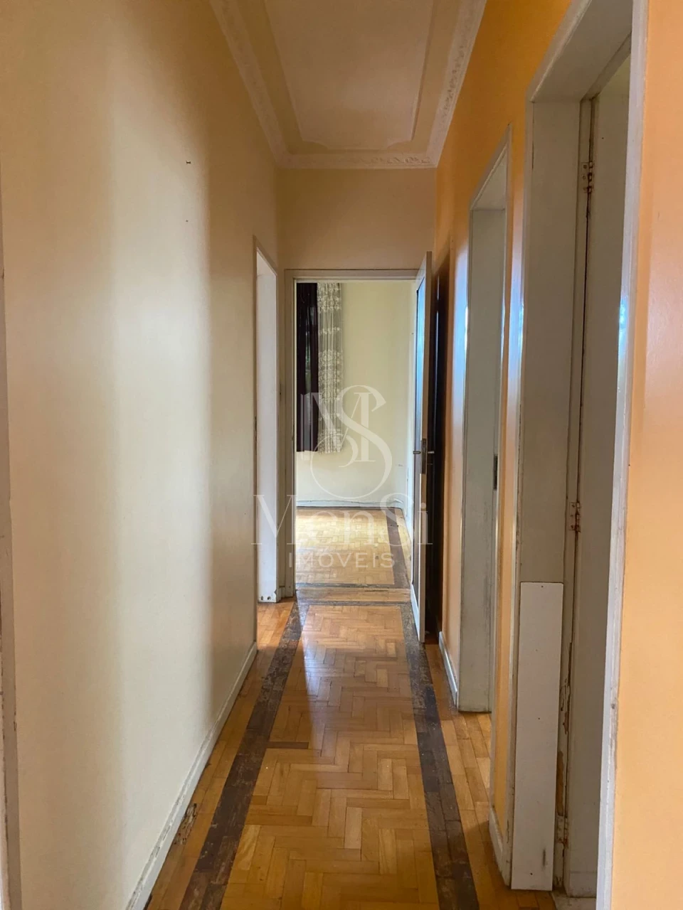 Casa 4 dormitórios - Porto Alegre