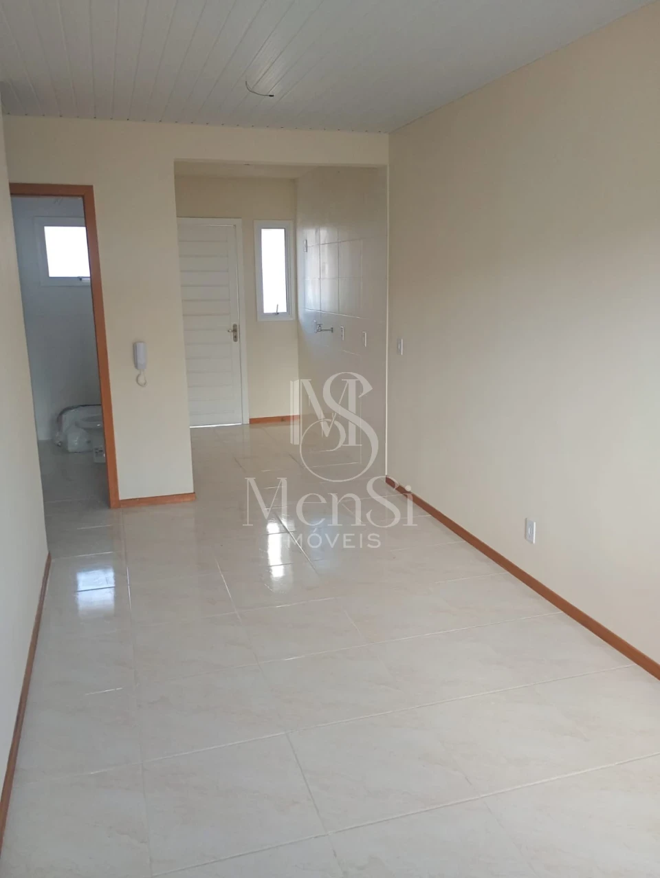 Casa 2 dormitórios - Cachoeirinha