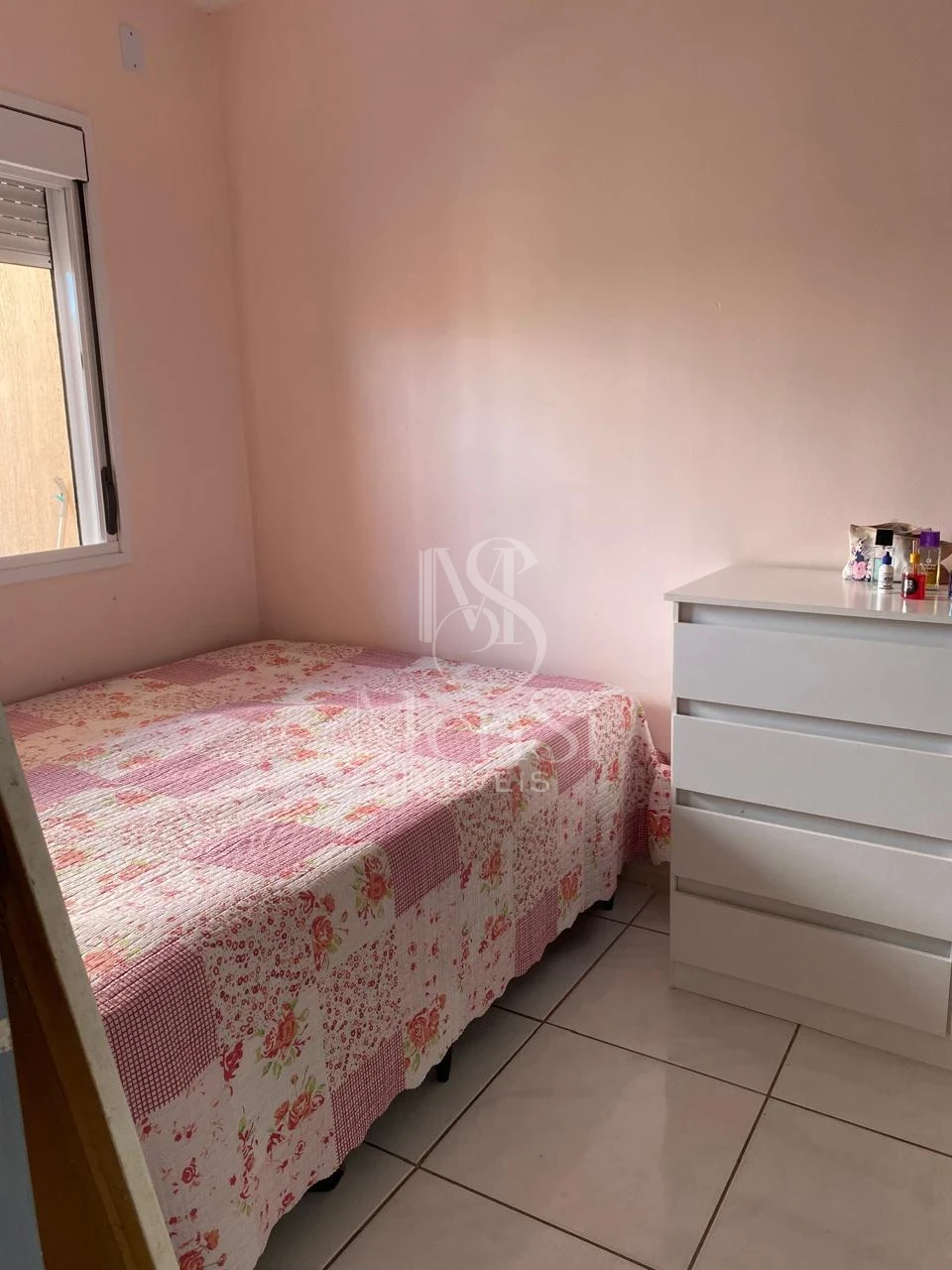 Casa 2 dormitórios - Cachoeirinha