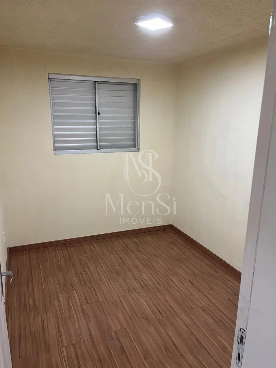 Apartamento 2 dormitórios - Cachoeirinha