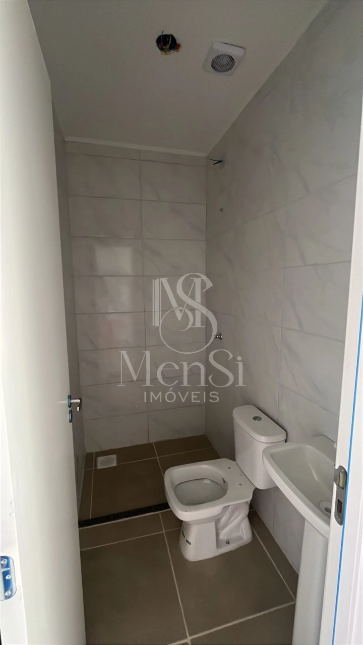 Casa 2 dormitórios - Cachoeirinha