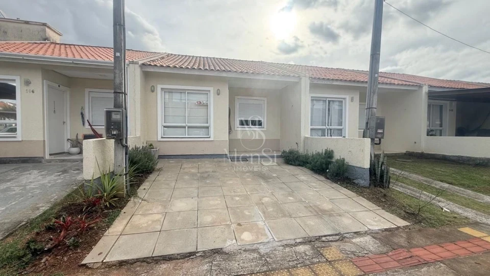 Casa 3 dormitórios - Cachoeirinha
