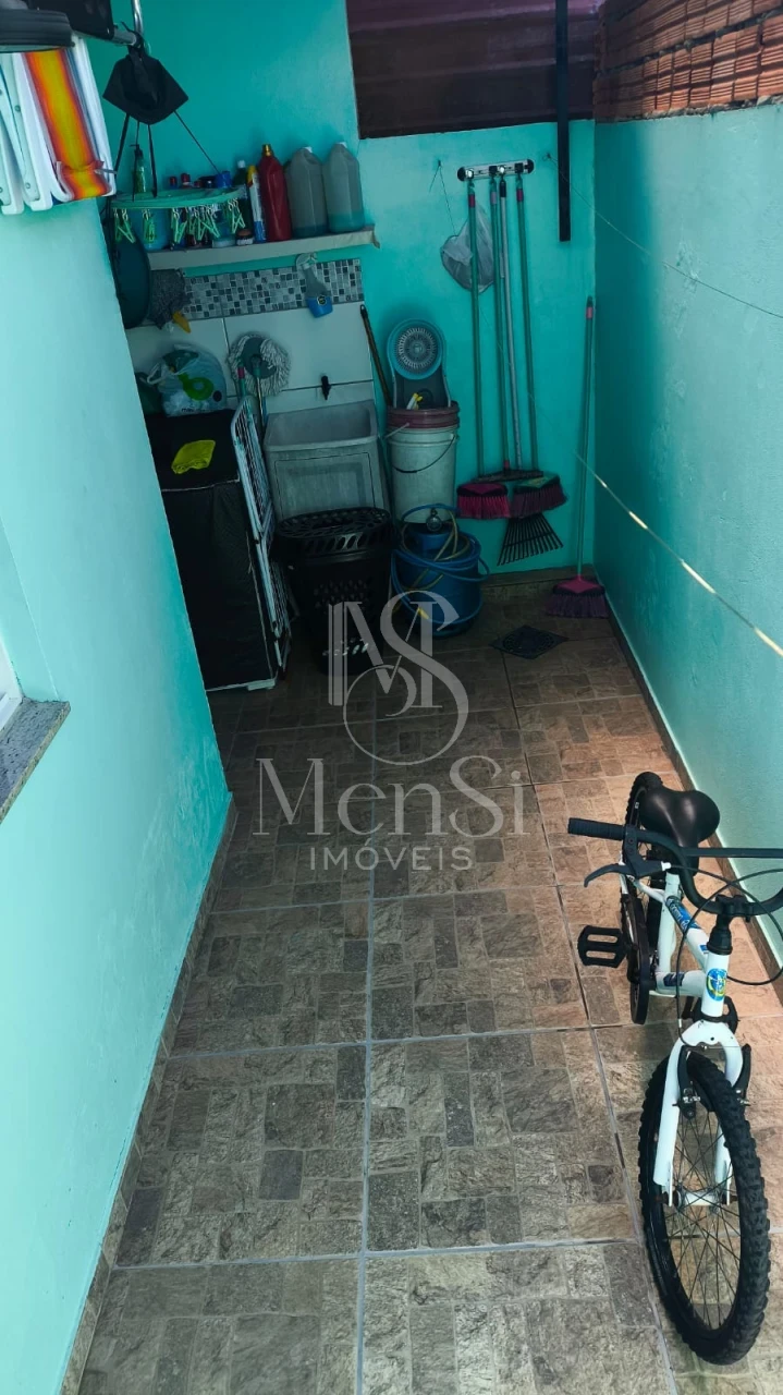 Casa 2 dormitórios - Cachoeirinha