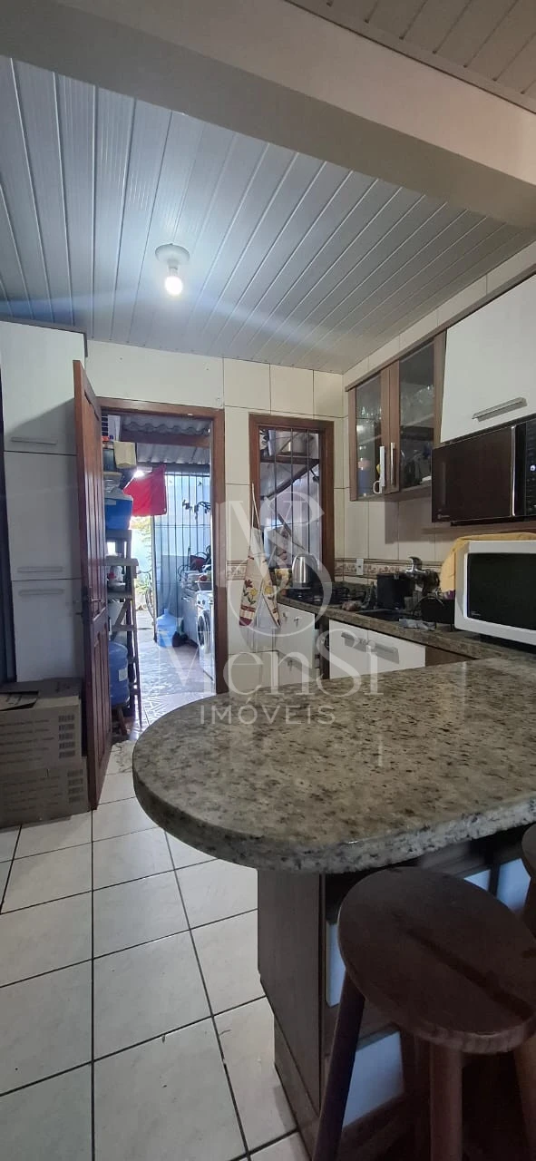 Casa 2 dormitórios - Cachoeirinha