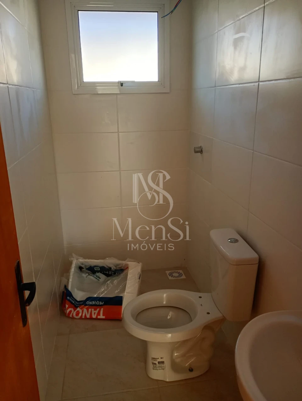 Casa 2 dormitórios - Cachoeirinha