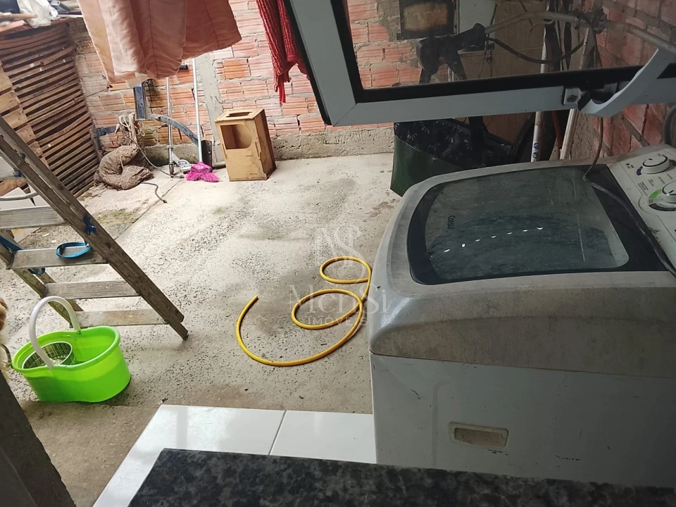 Casa 2 dormitórios - Cachoeirinha