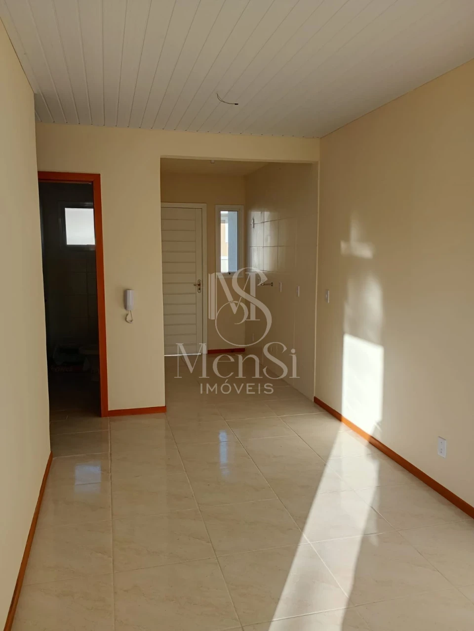 Casa 2 dormitórios - Cachoeirinha