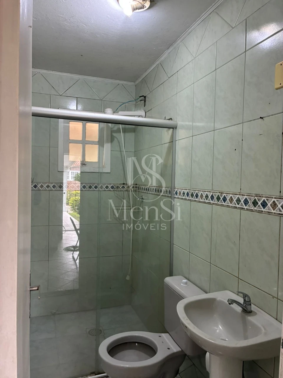 Casa 2 dormitórios em condomínio - Gravataí