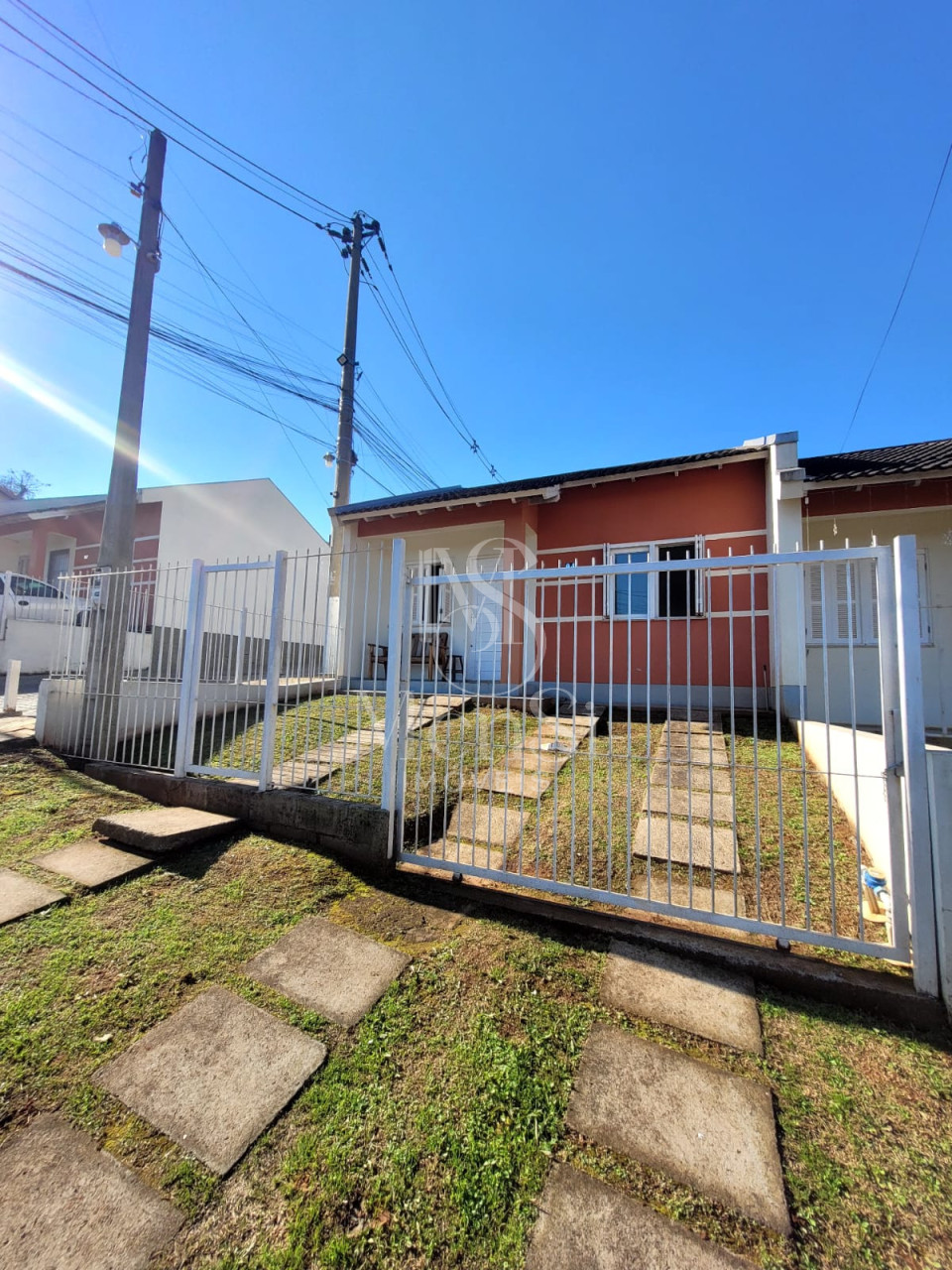 CASA LOCAÇÃO 2 DORMITORIOS PARQUE PIONEIRO